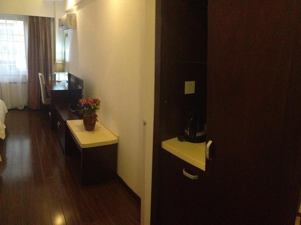 Gan Jin Hotel Tianjin Exterior photo